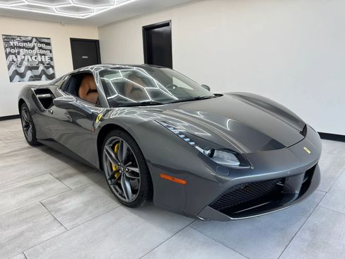 Used 2017 Ferrari 488 Spider RWD image 18