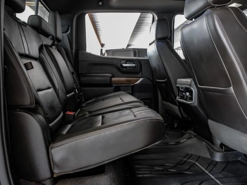 Used 2019 Chevrolet Silverado 1500 High Country w/ Z71 Off-Road Package AWD/4WD image 32