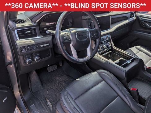 Used 2022 GMC Yukon XL Denali AWD/4WD image 10