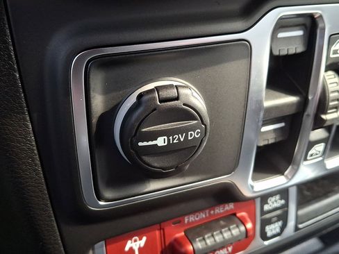 New 2026 Jeep Wrangler Unlimited Rubicon image 14