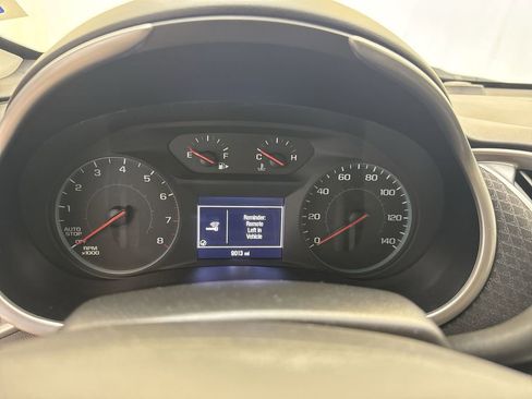 Used 2025 Chevrolet Malibu LS FWD image 12