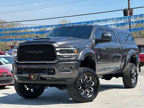 Used 2024 RAM 3500 Laramie w/ Night Edition AWD/4WD image 3