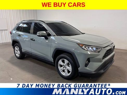 Used 2021 Toyota RAV4 XLE AWD/4WD image 1