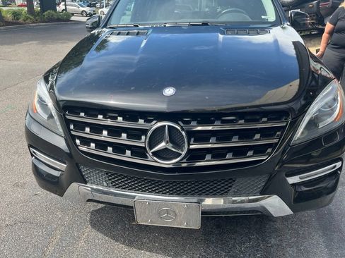 Used 2013 Mercedes-Benz ML 350 4MATIC image 3