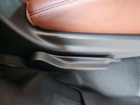 Used 2019 Chevrolet Tahoe Premier w/ Premier Plus Edition image 90