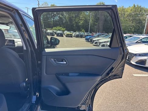 New 2026 Nissan Rogue SV image 23