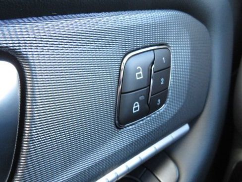 New 2025 Ford Explorer ST-Line w/ Premium Package image 27