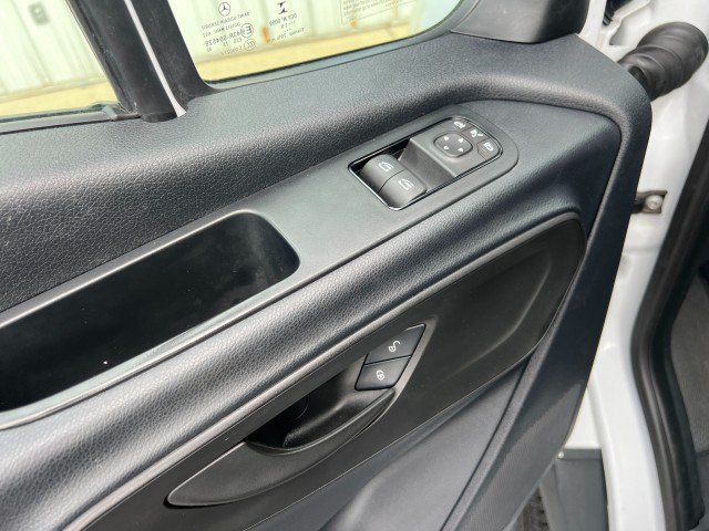 Used 2019 Mercedes-Benz Sprinter 2500 image 23