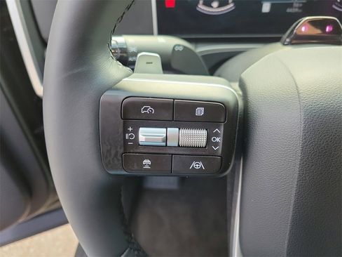 Certified 2026 Hyundai Santa Fe SEL image 30