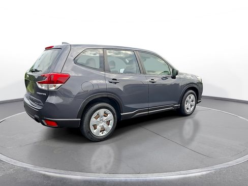 Used 2023 Subaru Forester AWD/4WD image 8