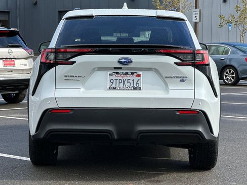 Used 2025 Subaru Solterra Premium w/ Premium Convenience Package image 5