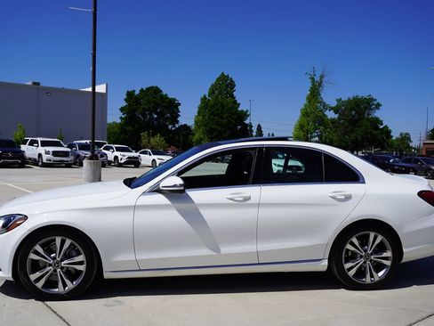 Used 2018 Mercedes-Benz C 300 Sedan image 3