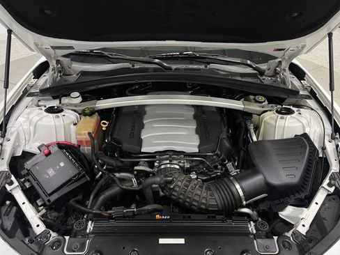 Used 2019 Chevrolet Camaro SS image 26