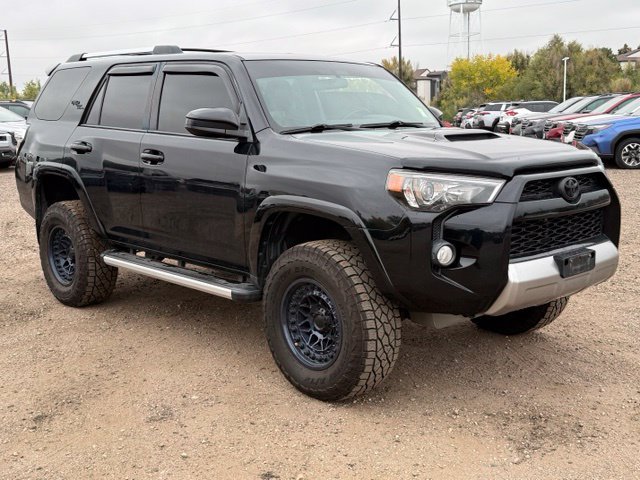 Used 2017 Toyota 4Runner TRD Off-Road AWD/4WD image 4