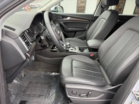 Used 2023 Audi Q5 2.0T Premium w/ Convenience Package AWD/4WD image 17