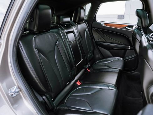 Used 2017 Lincoln MKC Reserve image 27