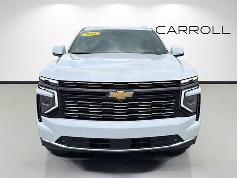 Used 2026 Chevrolet Suburban High Country AWD/4WD image 8