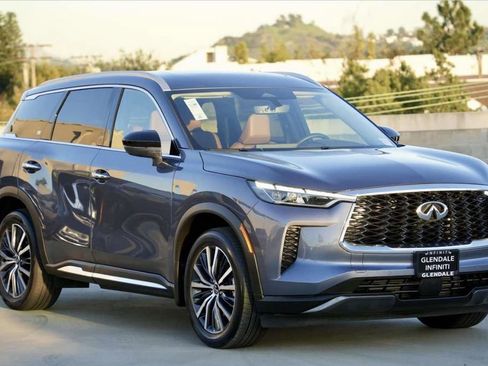 Certified 2025 INFINITI QX60 Sensory image 2