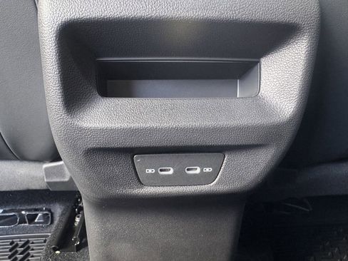New 2026 Volkswagen Tiguan SE R-Line AWD/4WD image 12