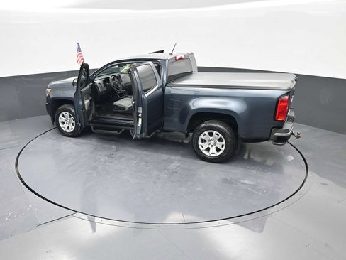 Used 2020 Chevrolet Colorado W/T w/ WT Convenience Package image 38