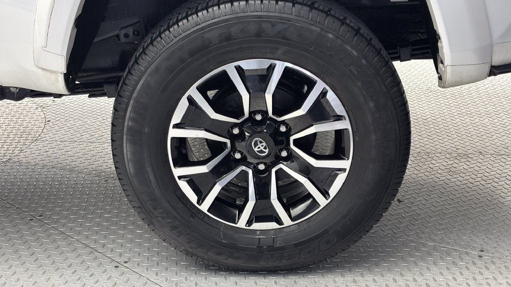 Used 2022 Toyota Tacoma TRD Sport RWD image 7