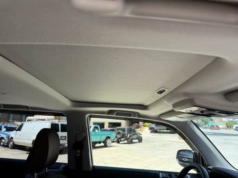 Used 2023 Toyota 4Runner Limited AWD/4WD image 94