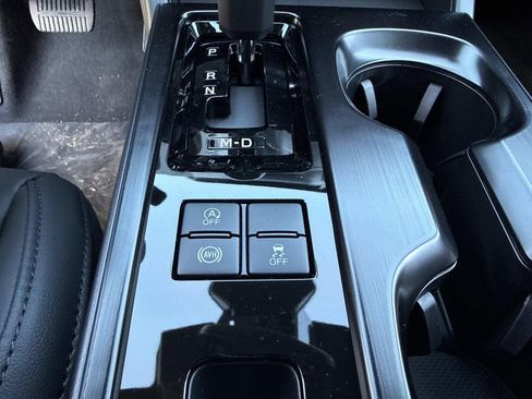 New 2026 Subaru Outback Premium image 30