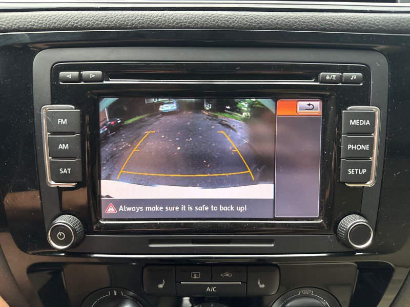 Used 2015 Volkswagen Jetta TDI SE FWD image 22