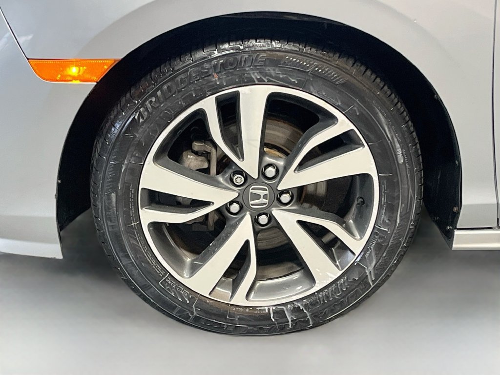Used 2024 Honda Odyssey Touring image 34