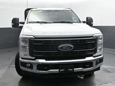 Used 2023 Ford F250 XL w/ XL Chrome Package image 8