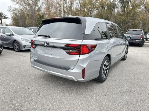 New 2026 Honda Odyssey EX-L image 6