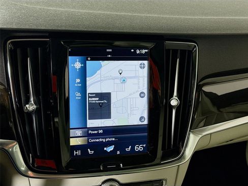 Used 2018 Volvo S90 T5 Momentum w/ Convenience Package image 7