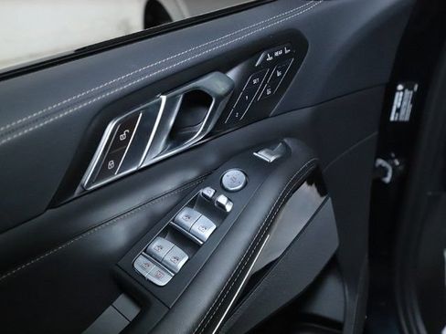 Certified 2024 BMW X7 M60i w/ Executive Package AWD/4WD image 19