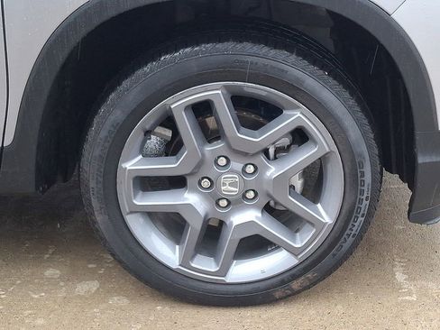 Used 2023 Honda Passport EX-L image 8