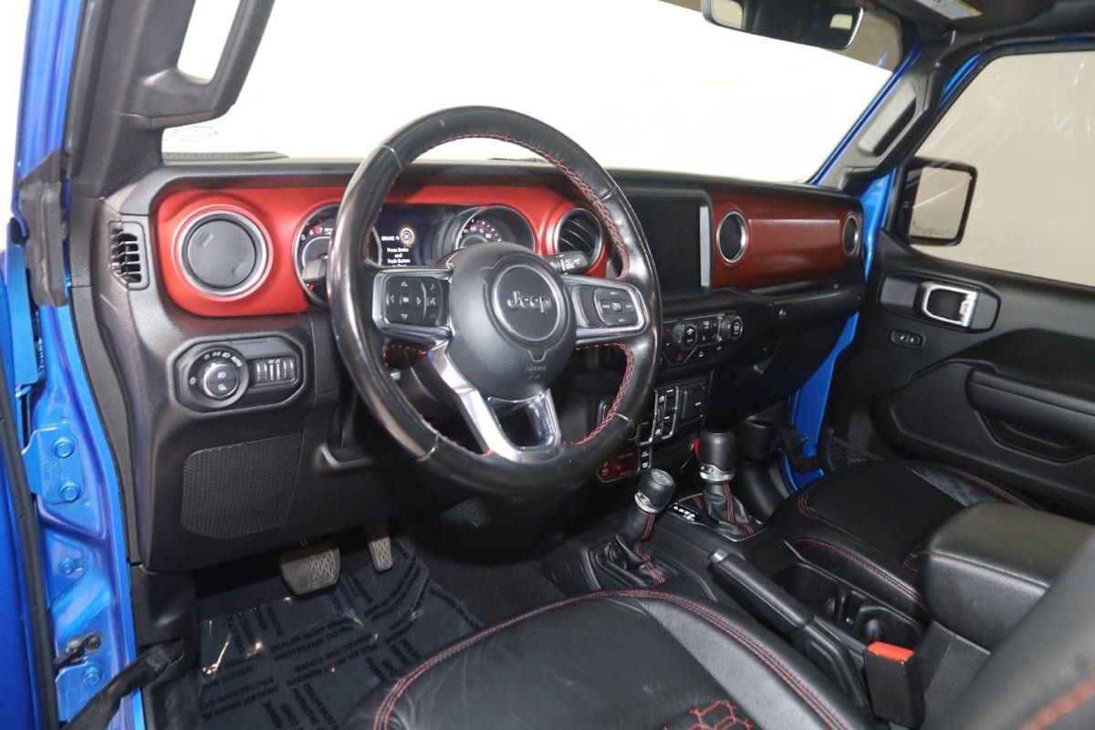 Used 2022 Jeep Gladiator Rubicon w/ Cold Weather Group AWD/4WD image 24
