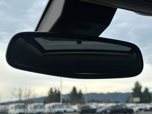 Used 2023 GMC Terrain Denali w/ Denali Premium Package image 24