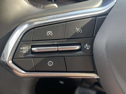 Used 2025 Chevrolet Suburban LT RWD image 20