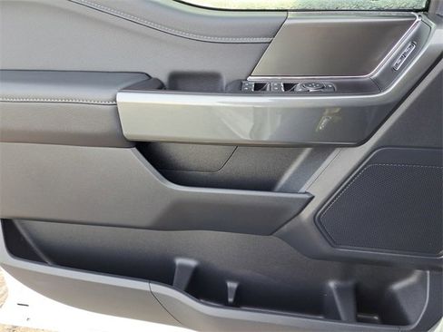 Certified 2022 Ford F150 XLT w/ Equipment Group 302A High image 20