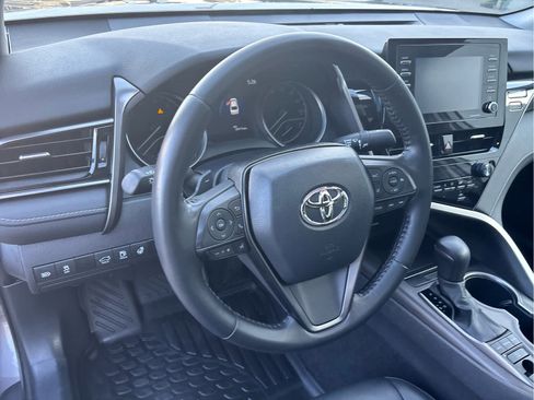 Used 2023 Toyota Camry SE w/ Cold Weather Package AWD/4WD image 10