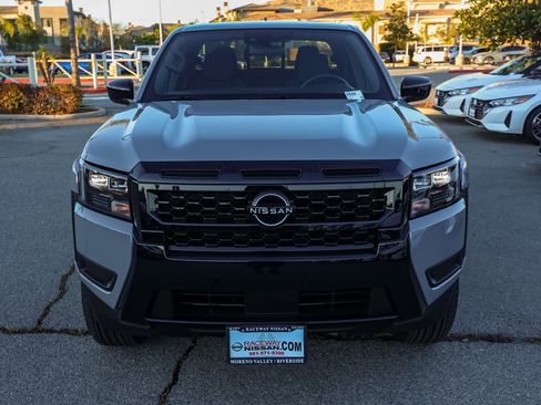 New 2026 Nissan Frontier SV image 9