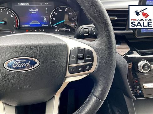 Used 2023 Ford Explorer Limited RWD image 19