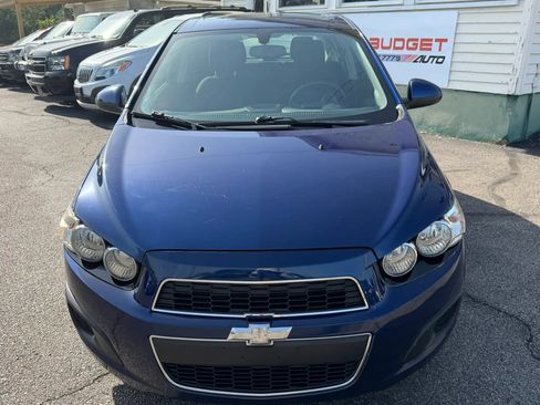 Used 2014 Chevrolet Sonic LT w/ Fun and Sun Package FWD image 4
