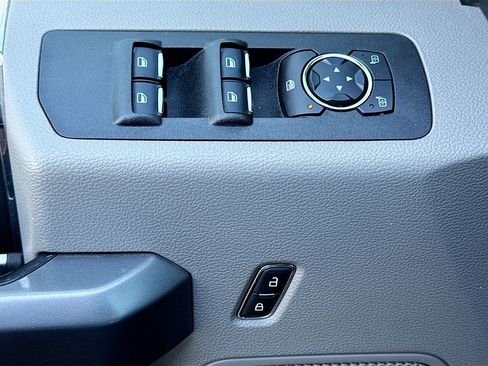 Used 2019 Ford F150 XLT w/ Equipment Group 302A Luxury image 20