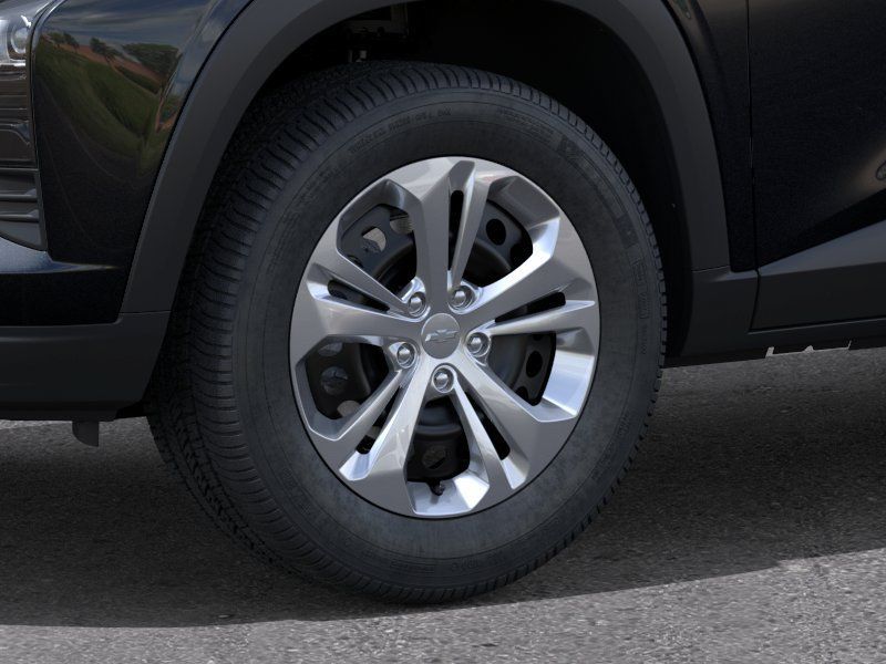 New 2026 Chevrolet Trax LS w/ Driver Confidence Package FWD image 9