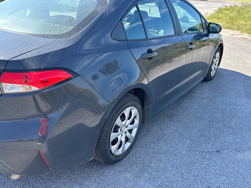 Used 2025 Toyota Corolla LE FWD image 8