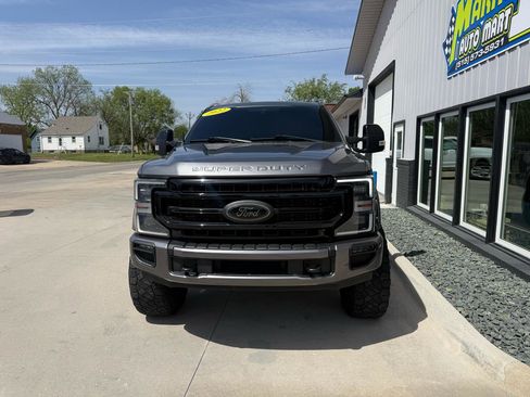 Used 2022 Ford F250 Lariat w/ Tremor Off-Road Package AWD/4WD image 2