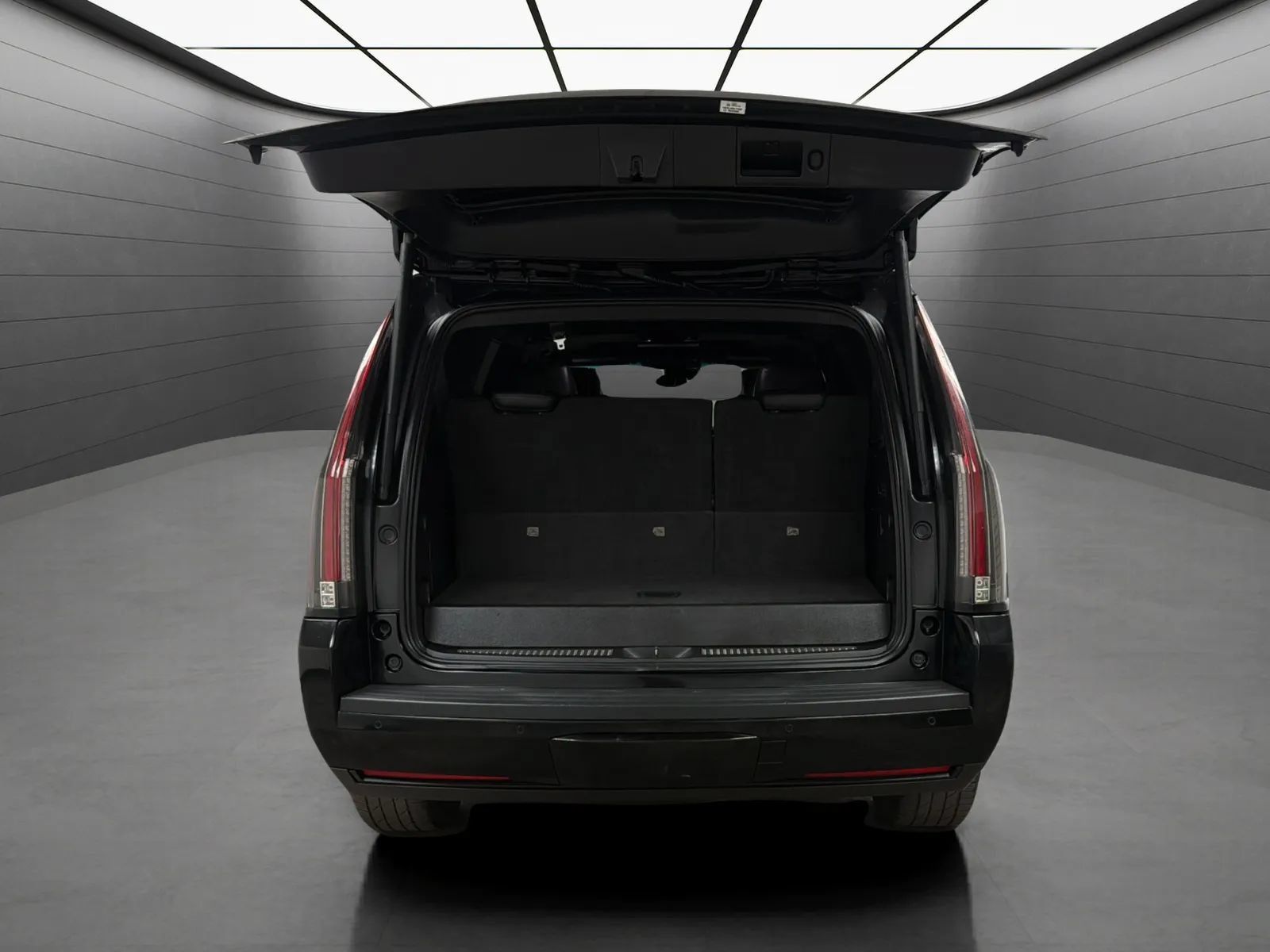 Used 2019 Cadillac Escalade Platinum RWD image 20