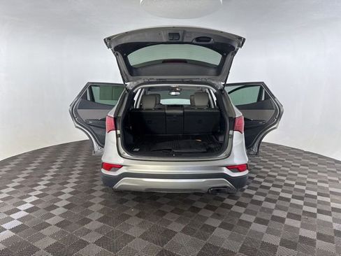 Used 2017 Hyundai Santa Fe Sport AWD/4WD image 17