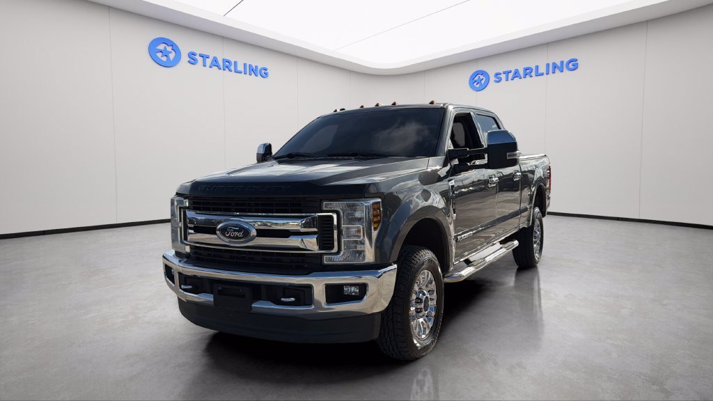 Used 2018 Ford F250 XLT w/ XLT Premium Package AWD/4WD image 17