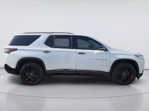 Used 2020 Chevrolet Traverse Premier w/ Redline Edition FWD image 6